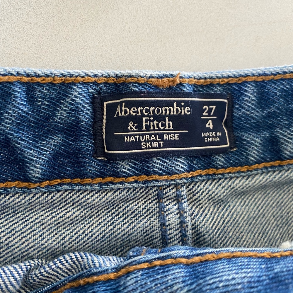 Abercrombie & Fitch Natural Rise Denim Skirt - Picture 3 of 4